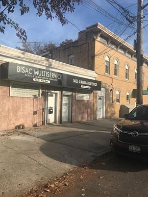 Exterior, Facade, None