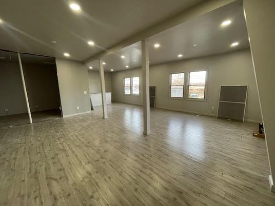 Empty room, Interior, Recessed Lighting, Wood Texture Flooring