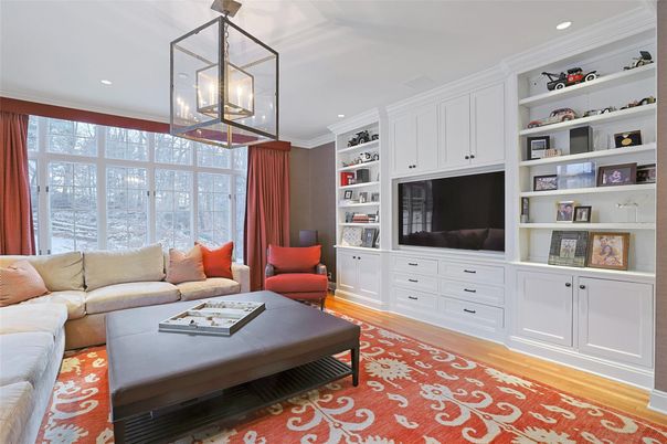 Interior, Living room, Pendant Lights, Recessed Lighting, Wood Texture Flooring