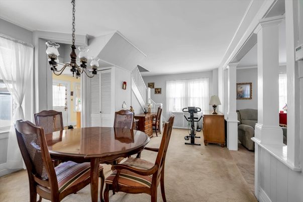 Chandelier, Dining room, Interior