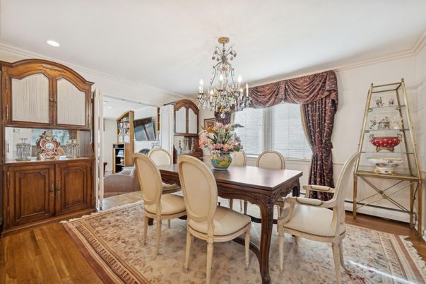 Chandelier, Dining room, Interior, Recessed Lighting, Wood Texture Flooring