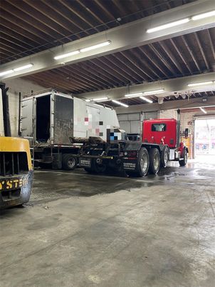 Garage, Interior