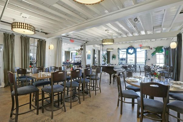 Dining room, Interior, Pendant Lights