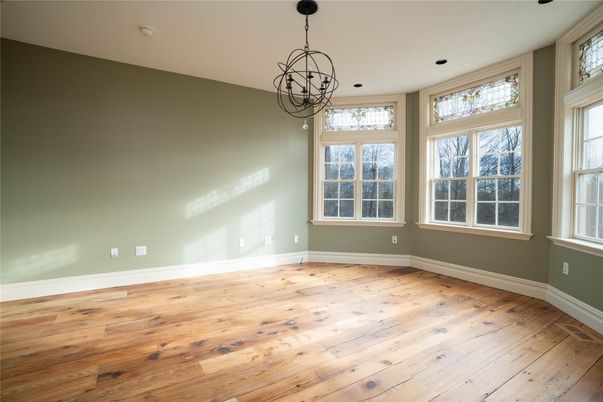 Chandelier, Empty room, Interior, Wood Texture Flooring