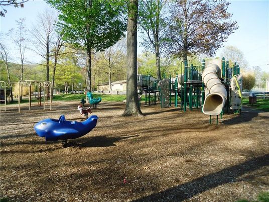Backyard, Exterior, Playground