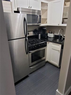 Interior, Kitchen, Stainless Steel Appliances