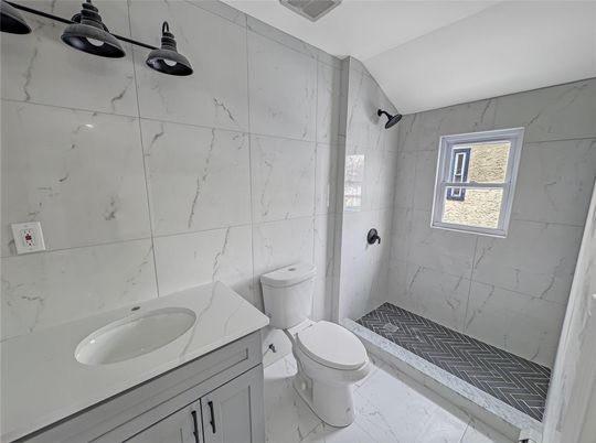 Bathroom, Interior, Marble, Marble Walls