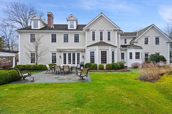 Backyard, Exterior, Facade, Farmhouse
