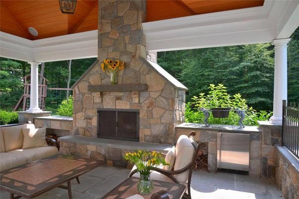 Exterior, Fireplace