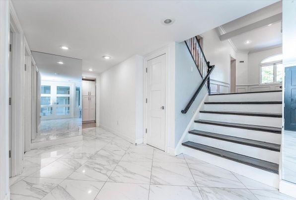 Interior, Marble, Recessed Lighting