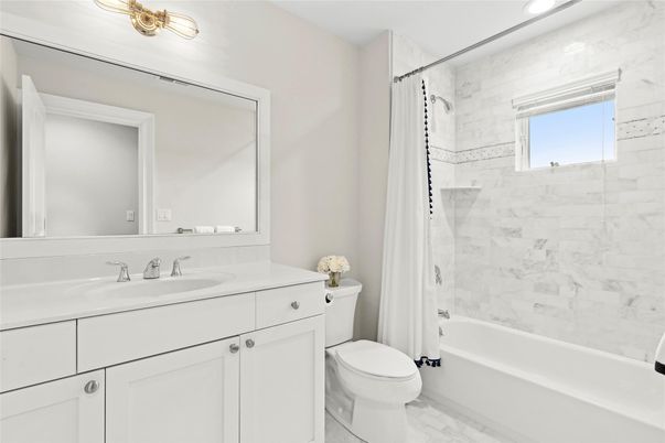 Bathroom, Interior, Marble, Marble Walls, Recessed Lighting