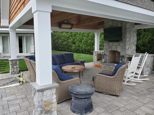 Exterior, Fireplace