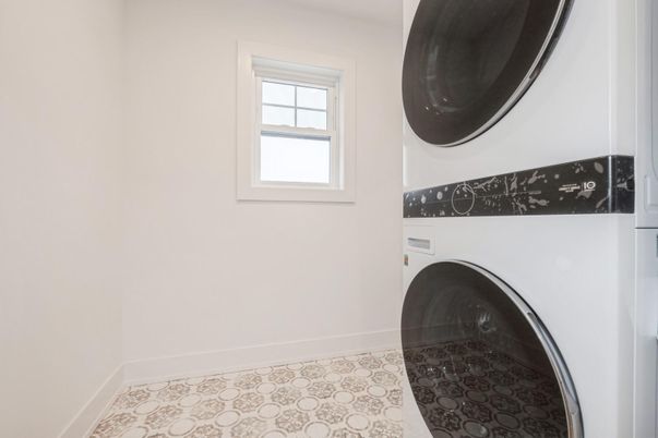 Interior, Utility Closets, Washer