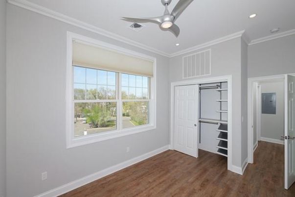 Empty room, Interior, Recessed Lighting, Wood Texture Flooring