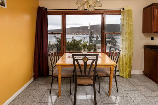 Dining room, Interior