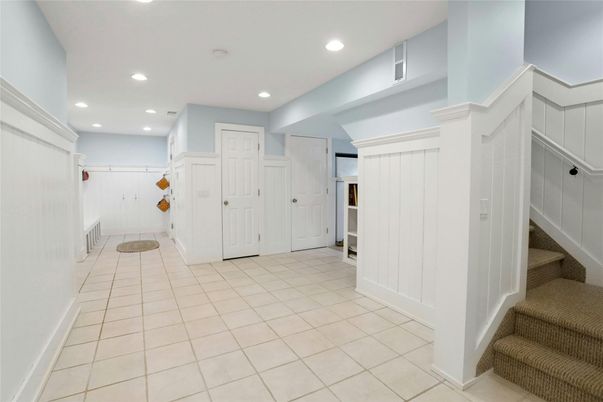 Interior, Recessed Lighting