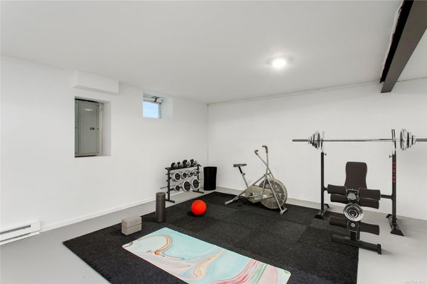 Fitness Equipment, Interior, Recessed Lighting