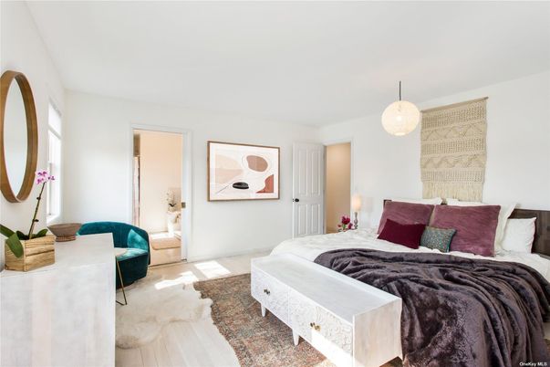 Bedroom, Interior, Pendant Lights, Wood Texture Flooring