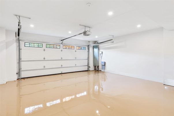 Garage, Interior, Recessed Lighting
