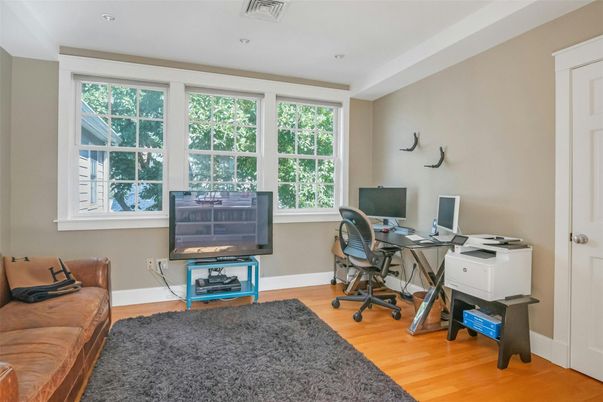 Home Office, Interior, Recessed Lighting, Wood Texture Flooring