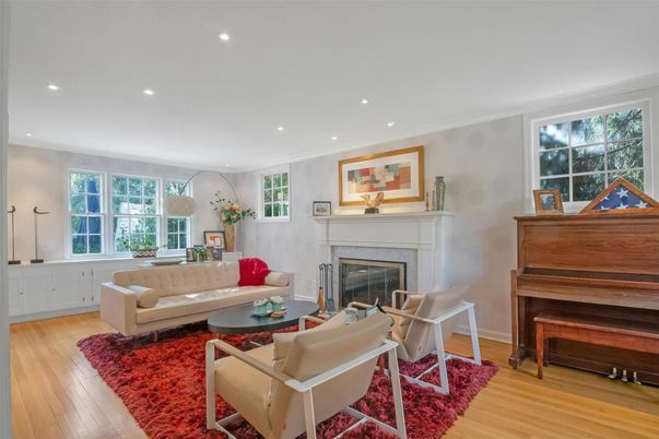 Fireplace, Interior, Living room, Piano, Recessed Lighting, Wood Texture Flooring