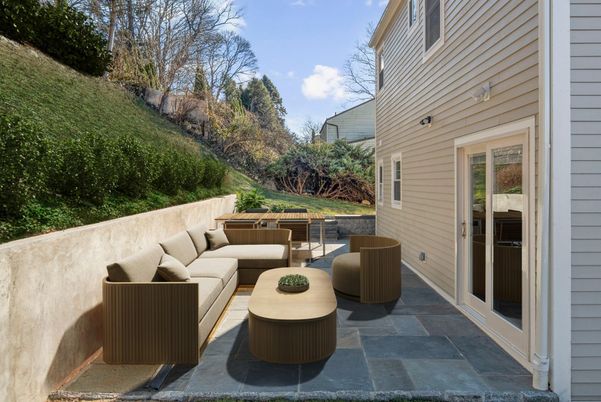 Exterior, Hot Tub