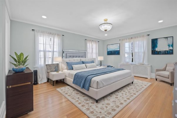 Bedroom, Chandelier, Interior, Recessed Lighting, Wood Texture Flooring
