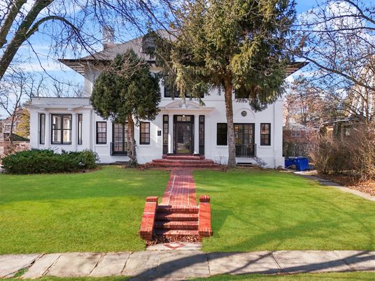 Backyard, Exterior, Facade, Georgian