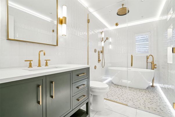 Bathroom, Dual Sink Vanities, Free Standing Baths, Glass Shower, Interior, Recessed Lighting