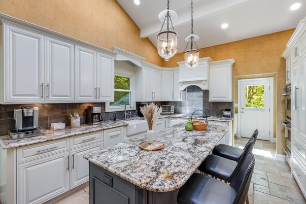 Interior, Kitchen, Pendant Lights, Recessed Lighting, Stainless Steel Appliances
