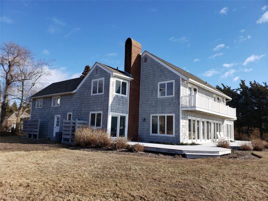 Exterior, Facade, Brick Traditional