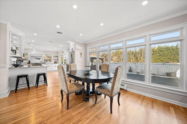 Dining room, Interior, Kitchen, Recessed Lighting, Wood Texture Flooring