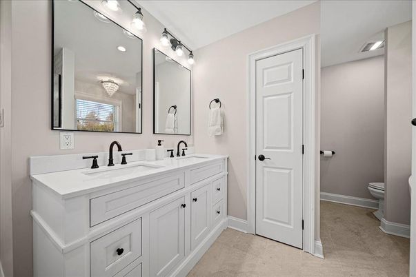 Bathroom, Dual Sink Vanities, Interior