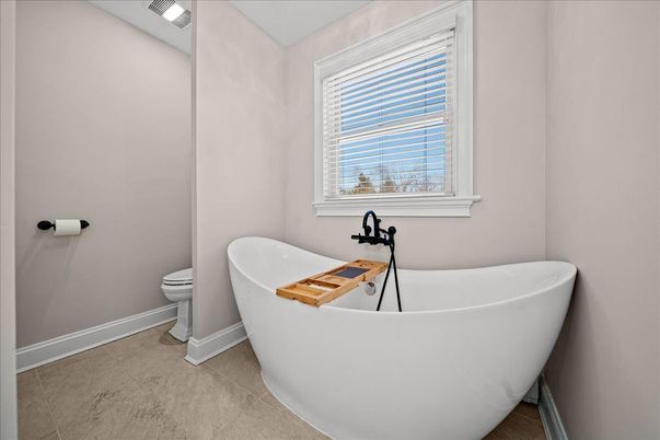 Bathroom, Free Standing Baths, Interior