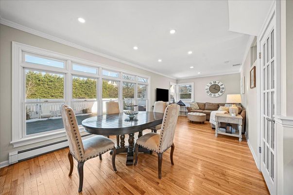 Dining room, Interior, Living room, Recessed Lighting, Wood Texture Flooring