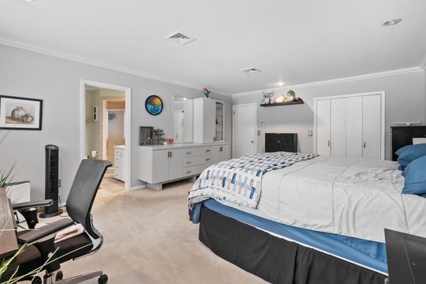 Bedroom, Interior, Recessed Lighting