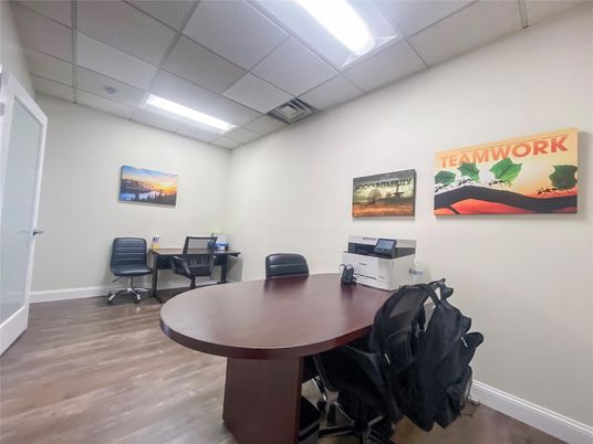 Home Office, Interior, Recessed Lighting, Wood Texture Flooring