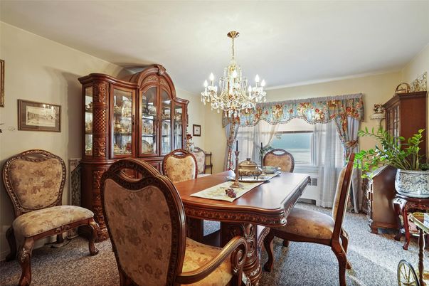 Chandelier, Dining room, Interior