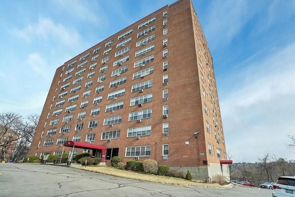 Exterior, Facade, Condo Building