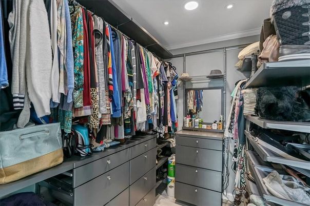 Interior, Recessed Lighting, Walk-in Closets