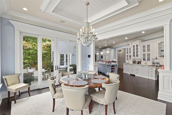 Chandelier, Dining room, Interior, Kitchen, Pendant Lights, Recessed Lighting, Wood Texture Flooring