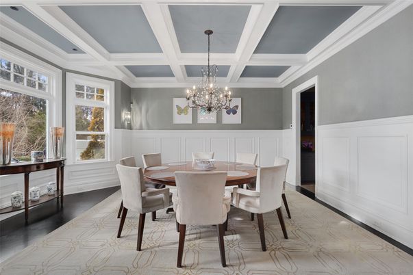 Chandelier, Dining room, Interior
