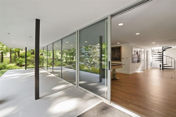 Fitness Equipment, Interior, Recessed Lighting, Wood Texture Flooring