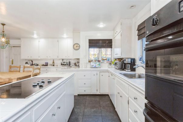Interior, Kitchen, Pendant Lights, Recessed Lighting, Tile Countertops
