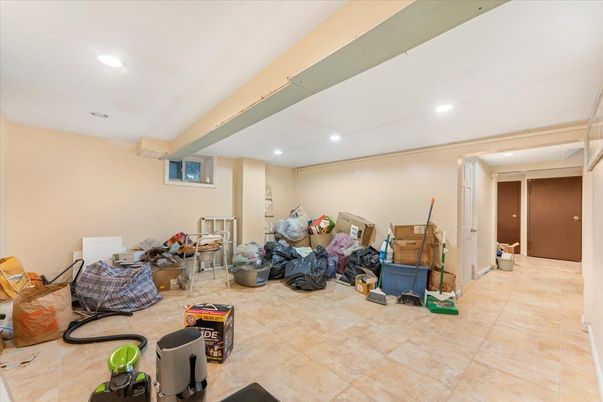 Interior, Recessed Lighting