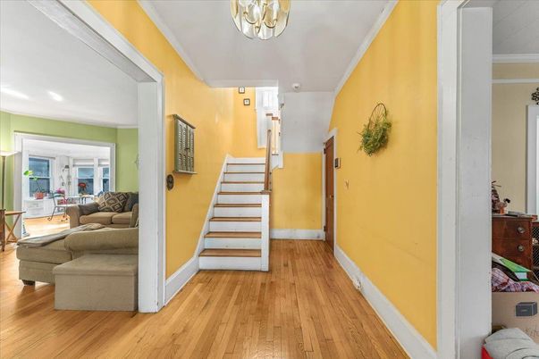 Chandelier, Interior, Living room, Recessed Lighting, Wood Texture Flooring