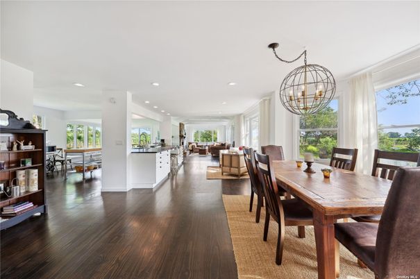 Chandelier, Dining room, Interior, Living room, Recessed Lighting, Wood Texture Flooring