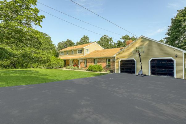 Attached, Backyard, Exterior, Facade, Brick Facade, Ranch