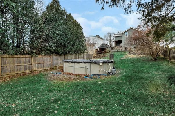 Backyard, Exterior, Pool