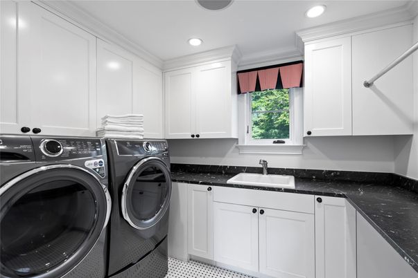 Interior, Recessed Lighting, Washer